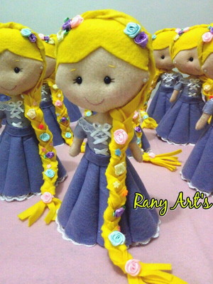 Centrinho de mesa rapunzel, com 20cm