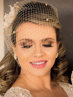 Voilette ou birdcage veil point d