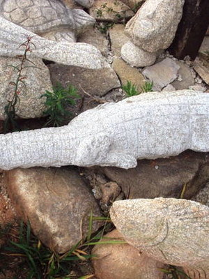 Escultura jacaré