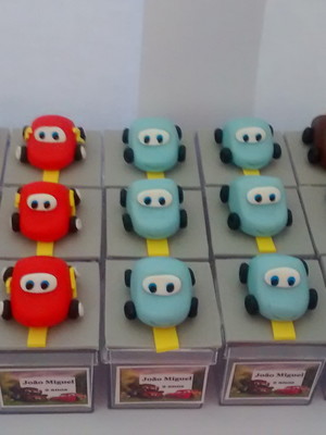 Lembrancinha tema carros