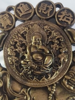 Placa buda dourada para parede