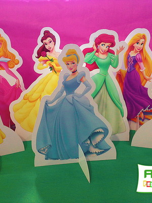 Kit 07 display de mesa princesas disney