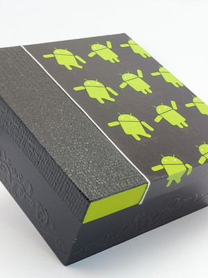 Caixa quadrada em mdf (smartfone/android)