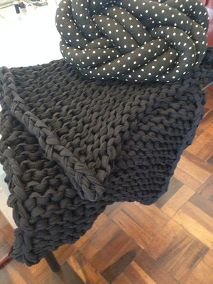 Manta peseira- cama padrão tricô gigante ( frete a combinar)