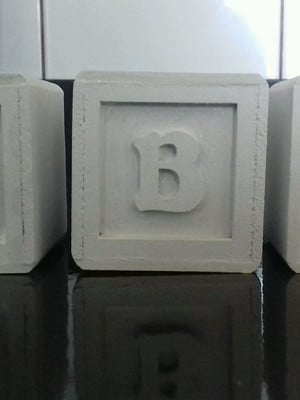 Cubos com alfabeto