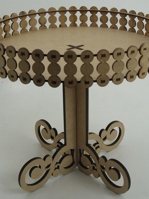 Bandeja perola 30cm com base