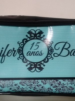 Estojo necessaire 15 anos-
