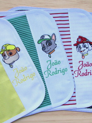 Guardanapo escolar personalizado - 04 unidades