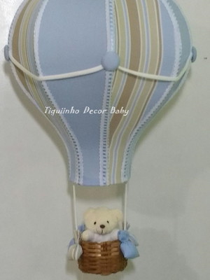 Lustre balão pendente infantil personalizado nome e botão