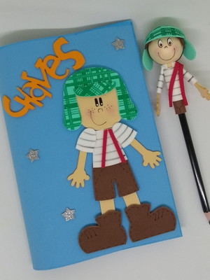 Caderno e ponteira do chaves - e.v.a