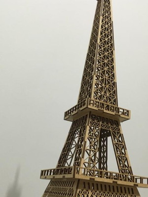 Torre eiffel em mdf