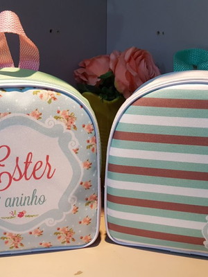 Bolsinha mochila 19x23 jardim