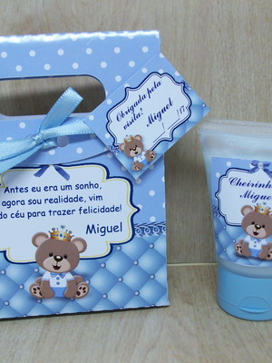 Lembrancinha hidratante 30 ml mais sacolinha
