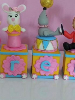 Cubos de mdf biscuit circo rosa