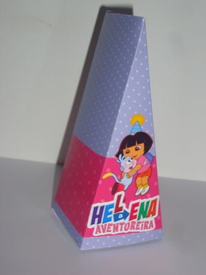 Cone triangular dora a aventureira
