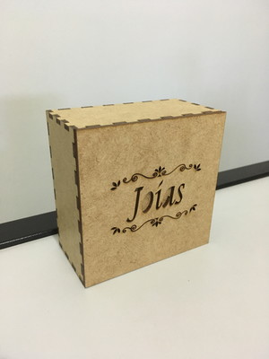 Porta jóias em mdf