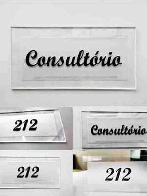 Placa em acrílico de identificação para portas personalizada