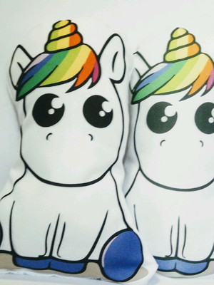 Mini almofadas unicórnio