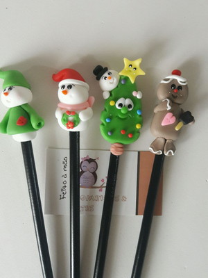 Lapis com ponteiras de natal