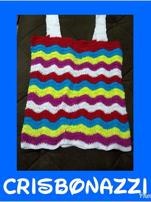 Blusa colorida em croche