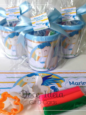 Caneca com kit massinha - pegasus