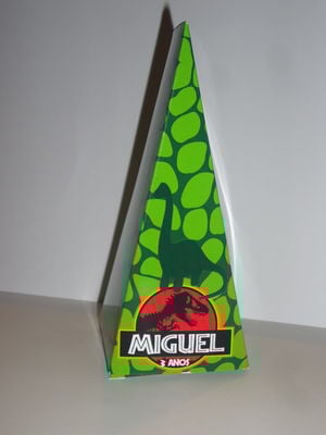 Cone triangular,dinossauro jurassic ou escolha o tema