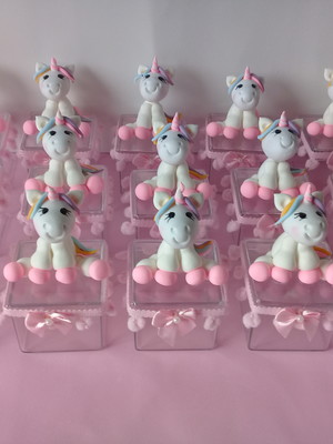 Lembrancinhas unicornio na caixa 5x5