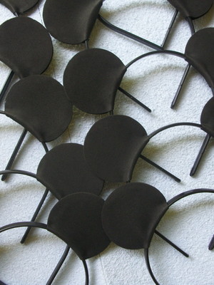 Tiaras de plástico com orelhas do mickey - kit com 15 unid.