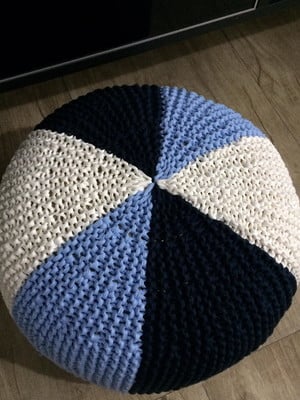 Puff em trico fio de malha