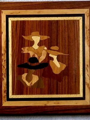 Quadro em marchetaria - conjunto 3 damas e 5 peças