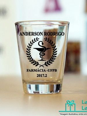 Lembrancinhas de formatura copo shot dose personalizado