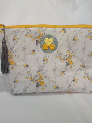 Necessaire