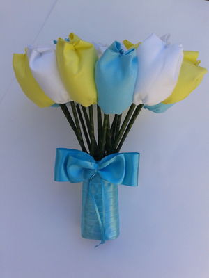 Buquê de tulipas de tecido