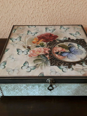 Porta jóia em mdf