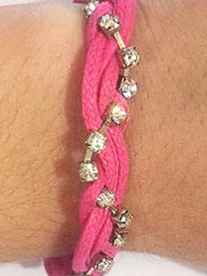 Pulseiras com strass