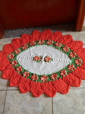 Tapete de crochê oval