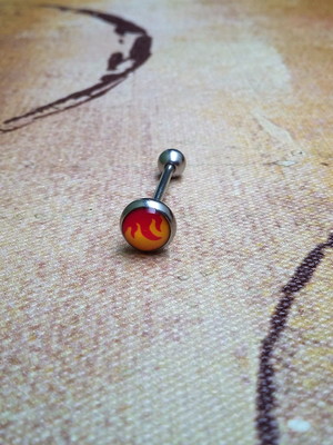 Piercing de aço inoxidável fogo