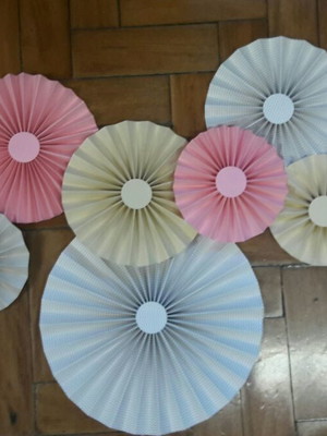Kit com 9 leques circular roseta (c)