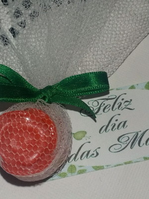 Lembrancinha mini sabonete botão de rosa
