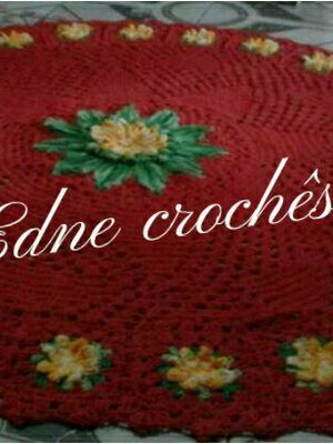 Tapete em croche com flores redondo 1,50 diâmetro