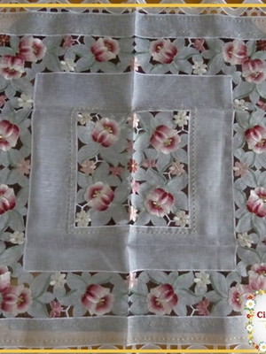 Centro de mesa/toalha organza flores