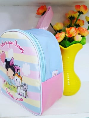 Bolsinha mochila19x23 vinil unicórnio