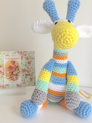 Girafinha amigurumi