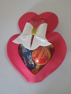 Promoção coração com bombom para o dia das mães