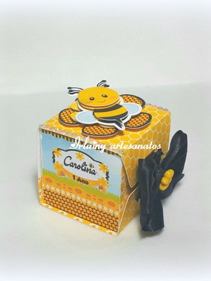 Cubo com laço abelhinha