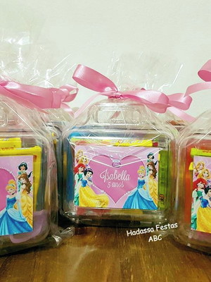 Maleta com kit para colorir princesas disney