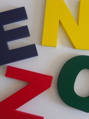 Letras em mdf pintadas