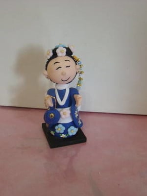 Japonesa quimono azul