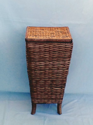 Lixeira em vime 65 x37x25