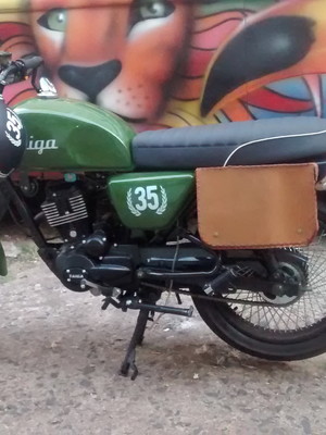 Alforje em couro para motos